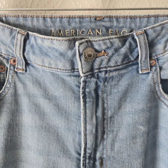 American Eagle Light Blue Women's Jeans - Picture 3 of 9